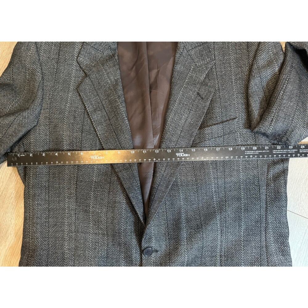 Men's Large Yves Saint Laurent Gray Wool Blazer 2 Button